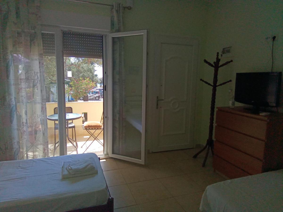 Apartmán Irina Haus Gerakini Exteriér fotografie